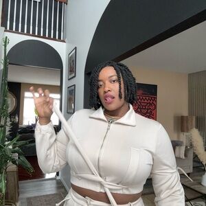 Stylish Cream Zip-Up Jacket and pants set